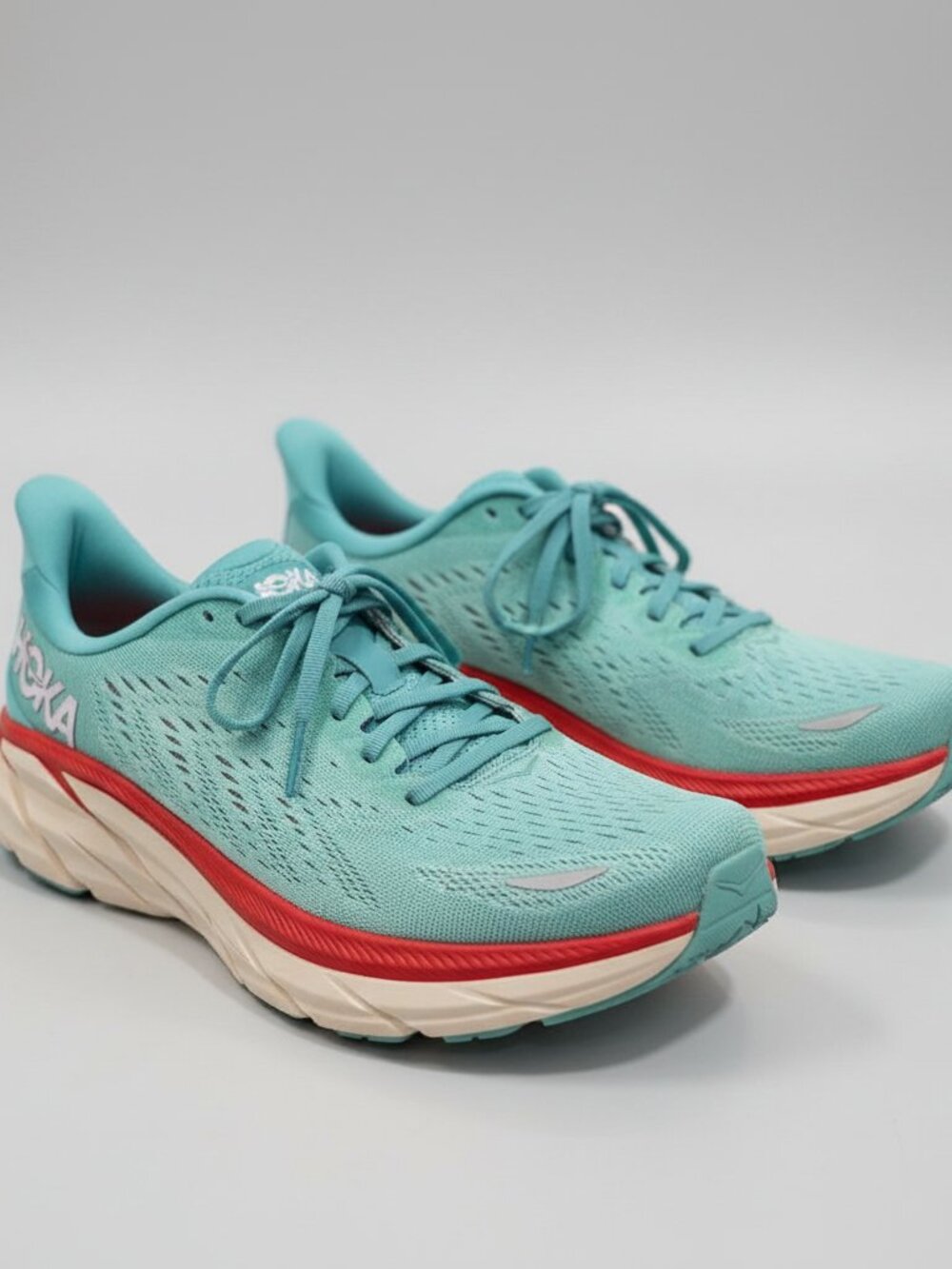 Hoka Clifton 8 Running Shoes Size 8.5